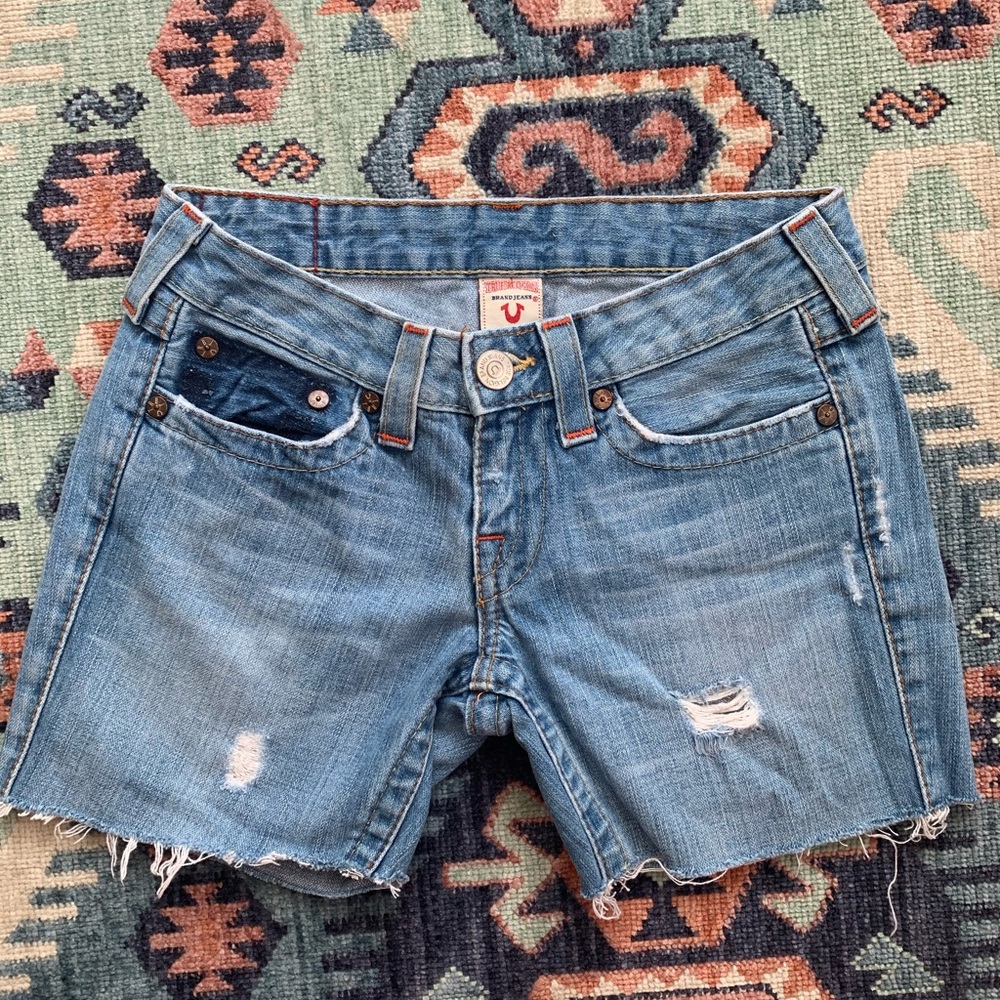 Cropped True Religion Shorts